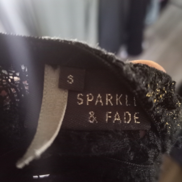 Sparkle & Fade Black Lace Bandeau - Picture 2 of 3